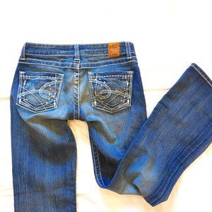 BKE The Buckle 26 Low Rise Stretch Jeans Madison Bling Rhinestones Embroidered